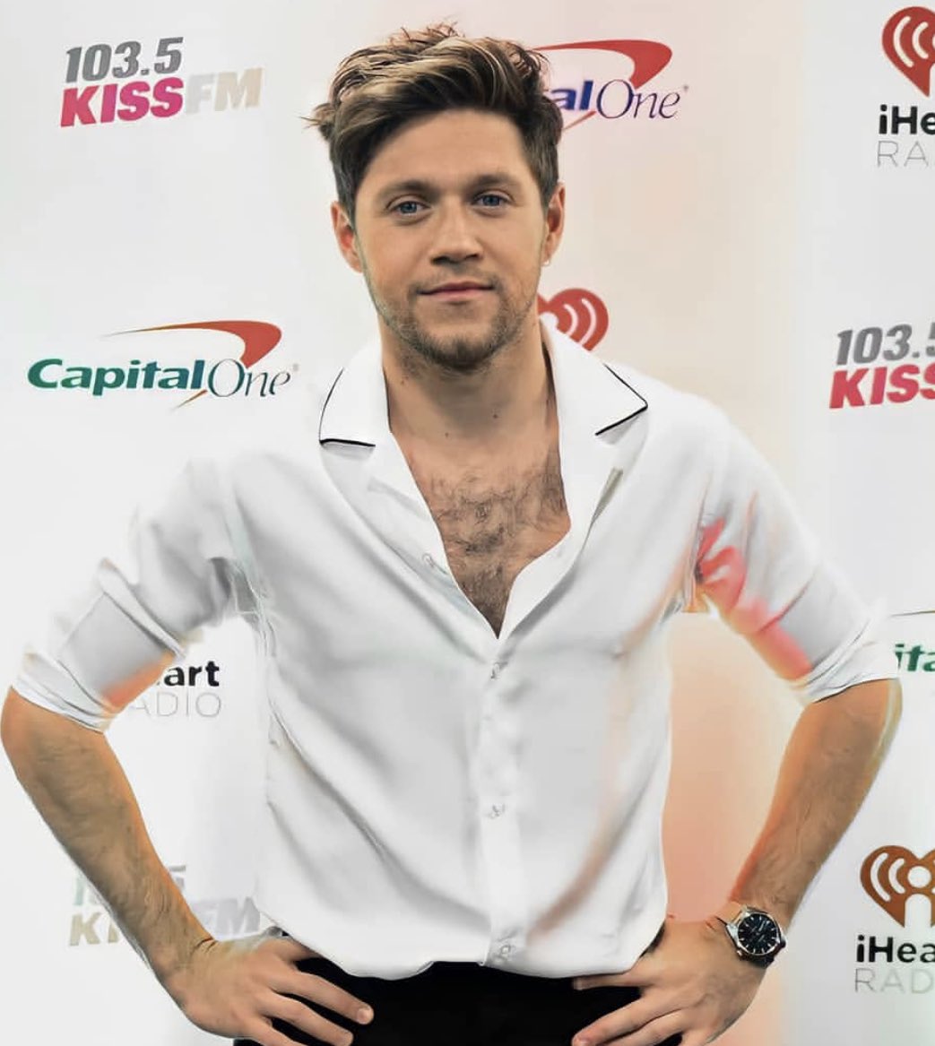 soloniallgains's tweet photo. Wanna gain solo niall stans?
1. retweet this tweet 
2. follow who retweets
3. Follow me @soloniallgains &amp; @NaturallNiall 💕🥰

Have fun 💕🥰 https://t.co/5l6RmqgEen
