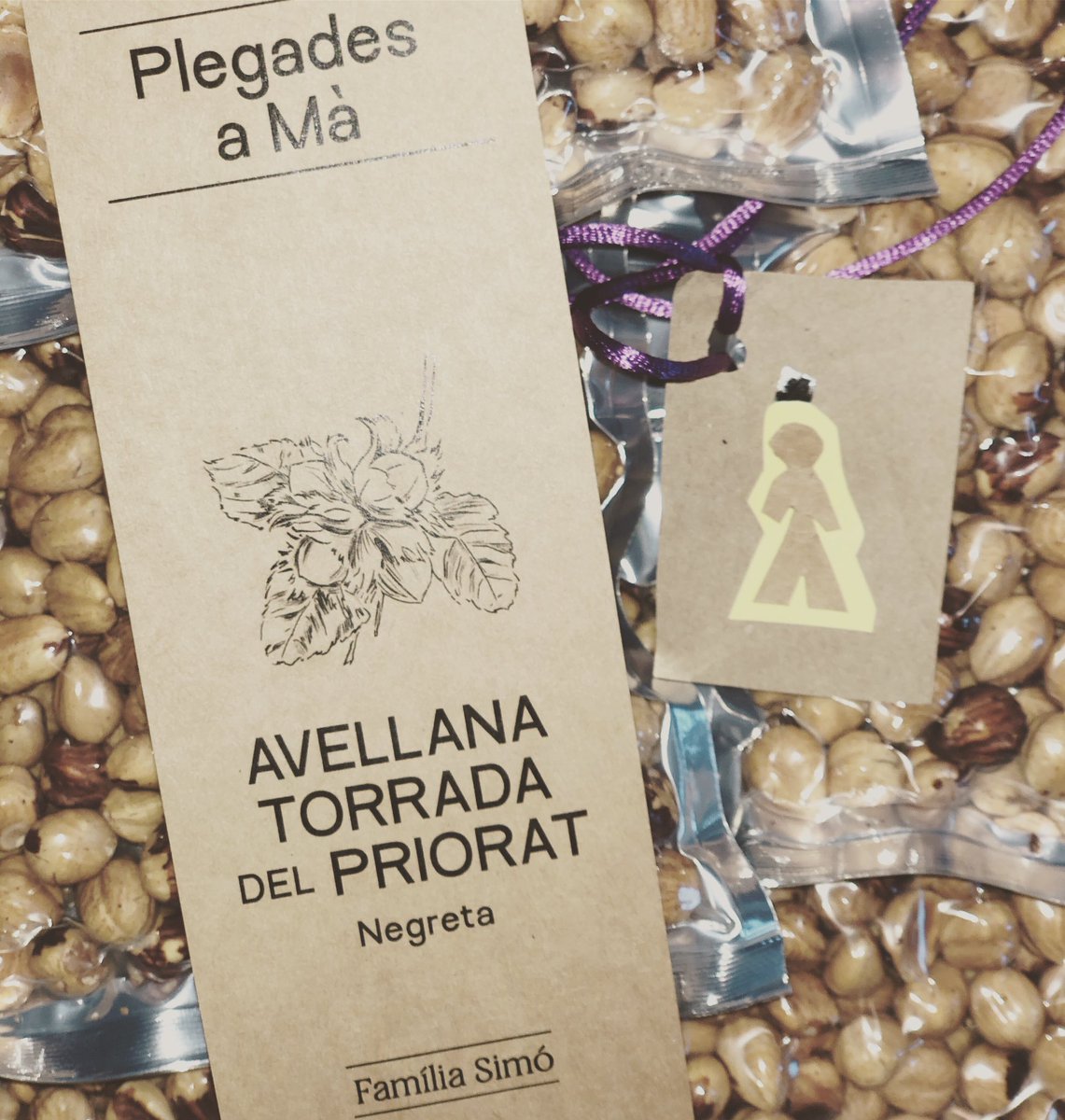 PlegadesA's tweet photo. Dia dels innocents #llufa #28dedesembre #avuinevaaPorrera #tradicionsquenohemdeperdre #plegadesama #porrera #priorat #km0 https://t.co/SULc7ZaU0n