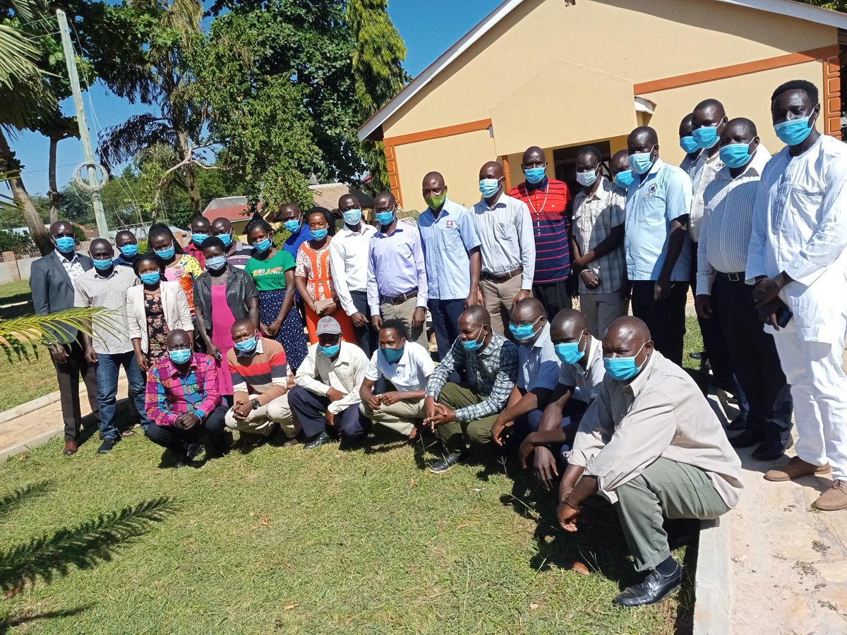 Max Olalatau Olupot tweet media