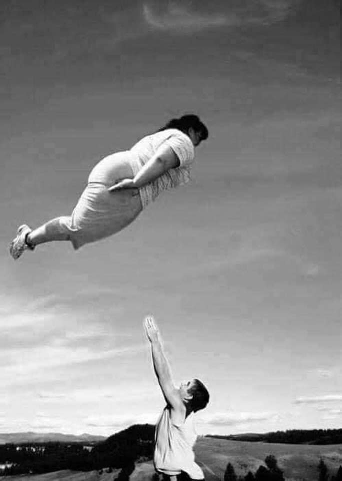 жить. как получить кайф без наркотиков. неоновая вывеска сияй. жизнь в кайф цитаты. кайфовая обложка.