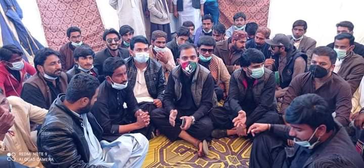 Abrar Hussain Vistro (@abrarhu97692637) on Twitter photo President SPSF Mansoor Shahani led PSF Sindh rally and paid tribute to Mohtarma Shaheed Benazir Bhutto on her 13th Martyrdom Anniversary. SPSF Cabinet, Divisonal, District & City office bearers present there.
#YaadeBenazir
<a href="/psfmansoor/">Mansoor Shahani</a> <a href="/LalaMuradKhan/">Lala Murad Khan</a> <a href="/sheryarbhagat/">Sheryar Bhagat</a> President SPSF Mansoor Shahani led PSF Sindh rally and paid tribute to Mohtarma Shaheed Benazir Bhutto on her 13th Martyrdom Anniversary. SPSF Cabinet, Divisonal, District & City office bearers present there.
#YaadeBenazir
<a href="/psfmansoor/">Mansoor Shahani</a> <a href="/LalaMuradKhan/">Lala Murad Khan</a> <a href="/sheryarbhagat/">Sheryar Bhagat</a>