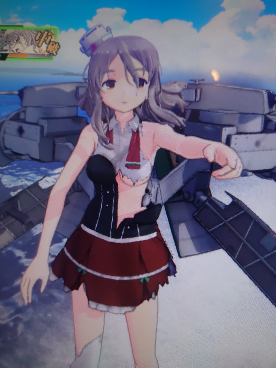 陽 伝説の旅人 艦これアーケードでのポーラの中破です 良かった 上半身が裸の艦娘は居なかったんだね