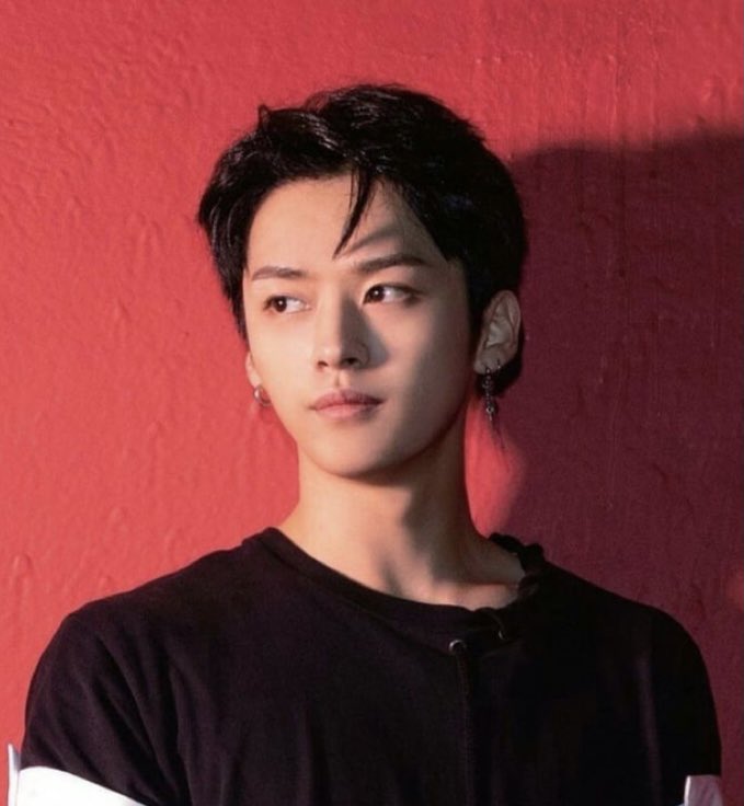 the foreheadksnckdndndn