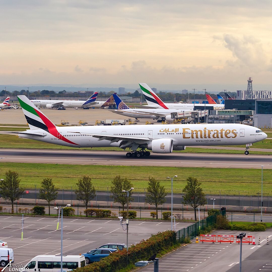 Arabaviation9K's tweet photo. المتحدث الرسمي باسم #طيران_الامارات

"رحلاتنا إلى #لندن تعمل كالمعتاد، ولم يحدث عليها أي تغيير" https://t.co/1e8sQ1G05r