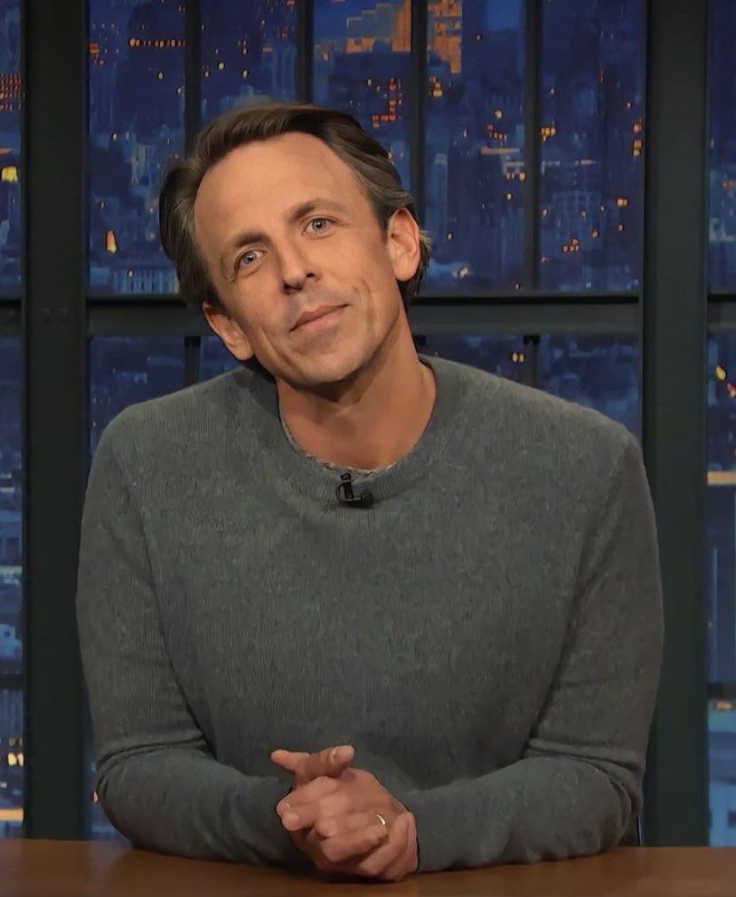 Happy birthday to the gorgeous, beautiful, angel-faced Seth Meyers, I love u Seth 