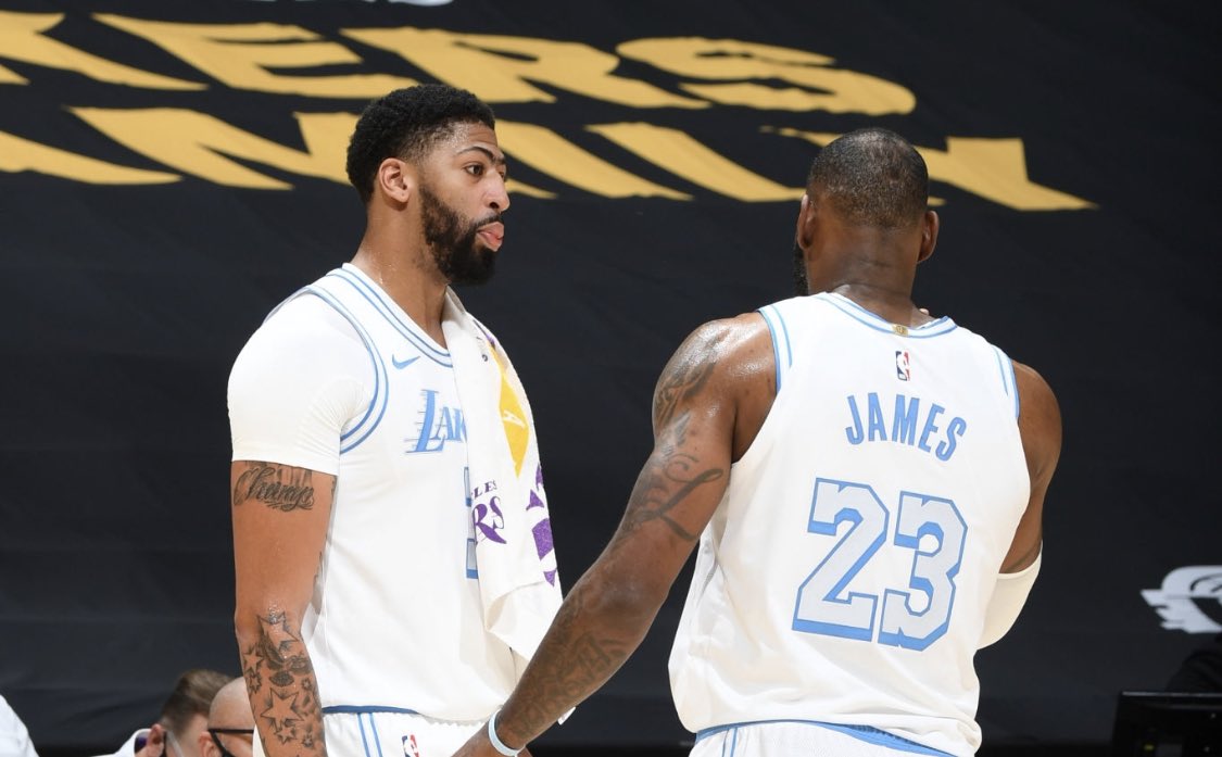 The Lakers are averaging 124.7 PPG in their first three games of the season, but have yet to have a 30-point game by a single player on their roster.

The depth 🤯