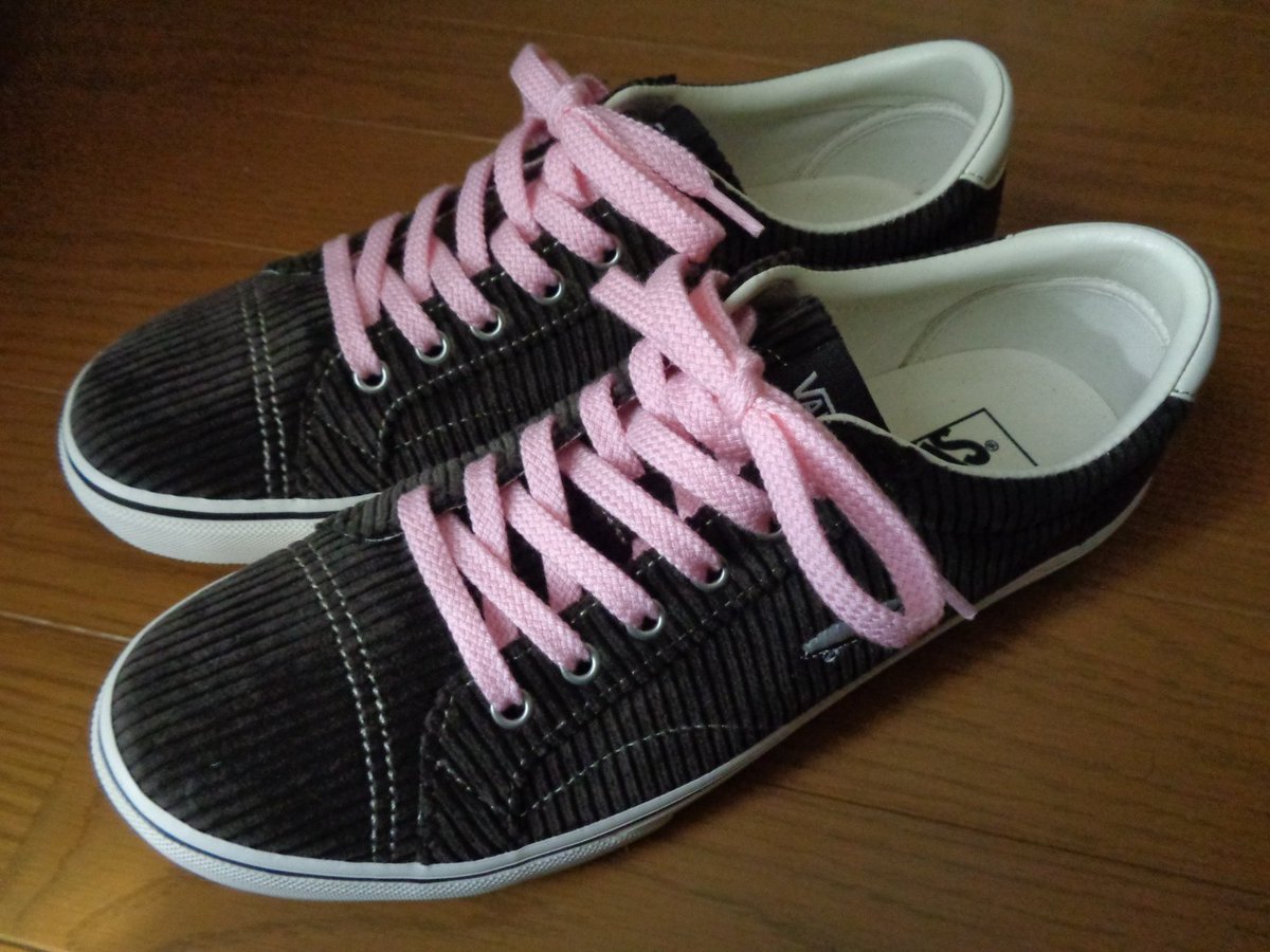 Kochan V Twitter 今日 僕の家の近くのabc Martで見つけて買った 女の子 みたいで カワイイ Vans の スニーカー の コートアイコン の 茶色 靴紐 は薄い ピンク のに付け替え Abcmart Abcマート Courticon T Co dmw7hsmp Kochan V Twitter 今日 僕の家の近くのabc Martで見つけて買った 女の子 みたいで カワイイ Vans の スニーカー の コートアイコン の 茶色 靴紐 は薄い ピンク のに付け替え Abcmart Abcマート Courticon T Co dmw7hsmp