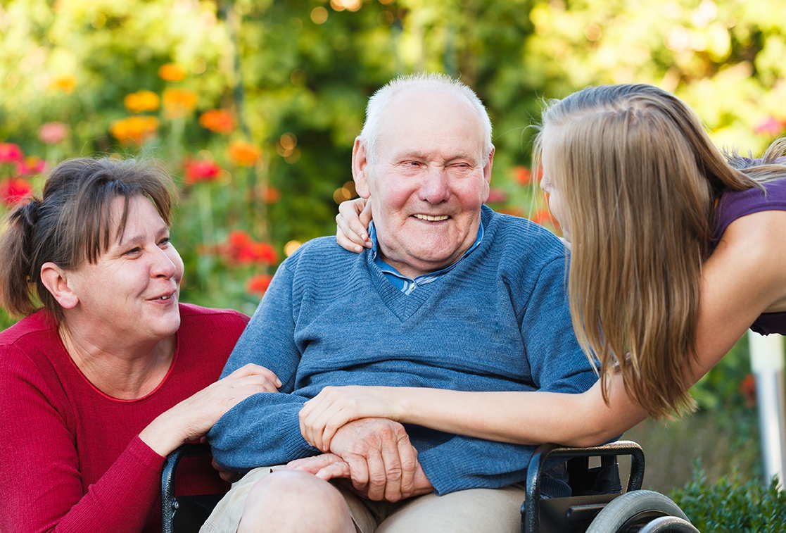 arzobispodelrio's tweet photo. Con frecuencia, se olvidada la sabiduría que aportan los #ancianos y la belleza que trasmite la ternura de los #abuelos. Ellos no deberían ser una carga para nadie, sino una bendición para el hogar y la sociedad. ¡Ama a tus mayores y tendrás larga vida!
#FelizLunes https://t.co/gjyqU2KiWT