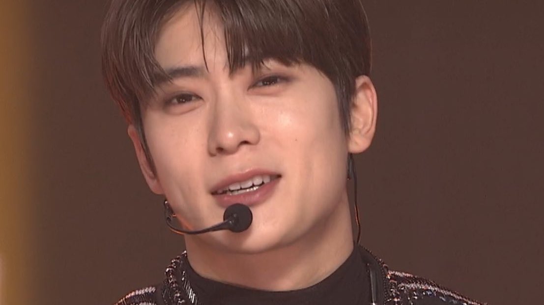 JYOFEED's tweet photo. different facial expressions of #JAEHYUN https://t.co/wyuH11hE4s
