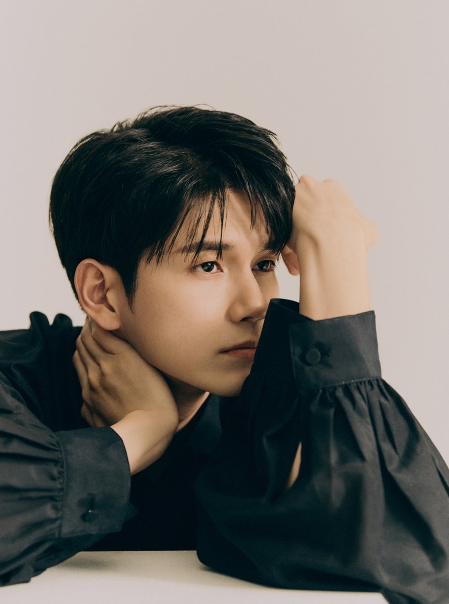 옹성우 "마음이 튼튼하면 좋겠어요" 드라마<경우의 수>의 주인공 옹성우와 나눈 대화 >>gqkorea.co.kr/?ddw=81502