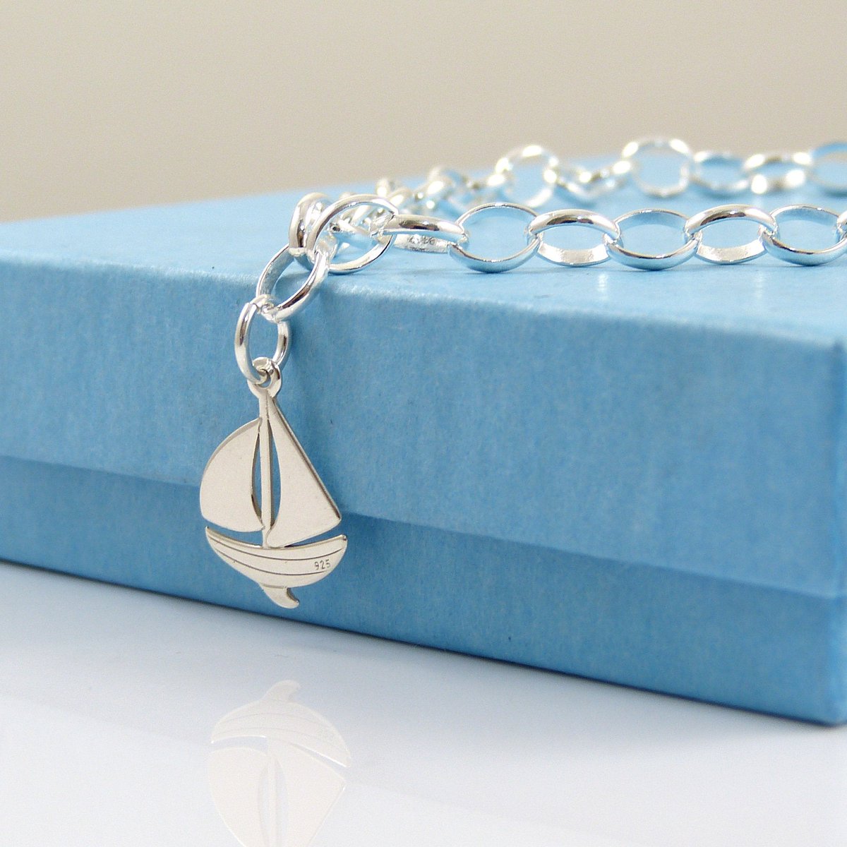 TheStrandline's tweet photo. Sterling Silver Boat Bracelet, Adjustable Bracelet, Yacht Bracelet, The Strandline https://t.co/vR8e23FgVk #giftideas #womaninbiz #Christmas2020 #thestrandline #EarlyBiz #Northumberland #shopindie #supportsmallbusiness #UKGiftAM #CharmBangle https://t.co/S64e7kYWda