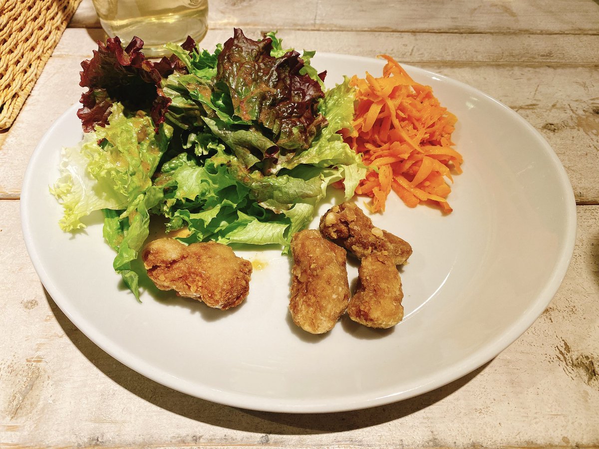 masamiveganOL's tweet photo. ヴィーガン忘年会楽しかったぁ!!!❤️
いち購入者の私を皆様が温かく迎えてくださって本当に嬉しかった😊💖
色んな経営者の方と話せたことも刺激になったし今後の私の糧となること間違いなし👍
#veganendyearparty
#combucha
#大泉工場
#ainsophsoar https://t.co/I06Igd34pt