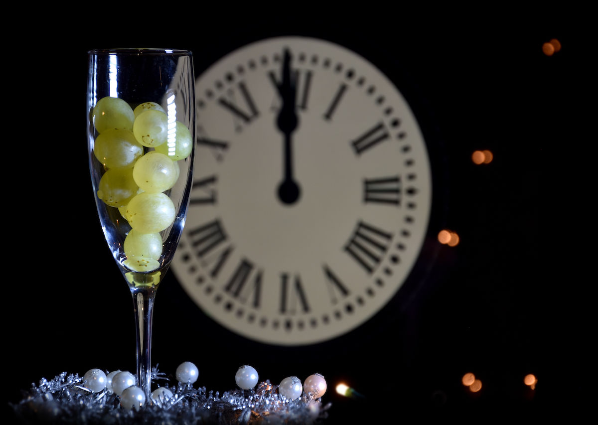 In #Spain, it isn’t #NewYear if you’re not eating 12 grapes at midnight
bit.ly/38EazlB 
#traveltuesday