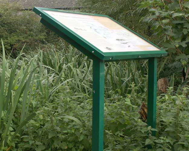 SignsofTimesLtd's tweet image. We make information panel cabinets! Made from stainless steel, these cabinets are designed to house permanently-displayed, printed information panels, and can be easily dismantled to replace the printed panel should you need to do so.

Find out more: j.mp/37CFyPT