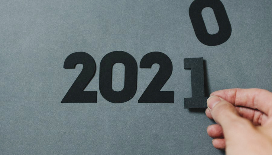 💡 Qu'avez-vous retenu de positif de 2020 ? Quels espoirs formulez-vous pour 2021 ? Dans notre newsletter spéciale du 31 décembre, 33 personnalités de la com, du digital et de l’événementiel nous disent ce qu’elles ont retenues de positif en 2020 et leurs espoirs pour 2021 !