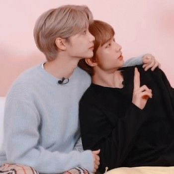 Хёнликсы. Хёнликсы Stray Kids. Hyunlix фф. Хёнликсы шипп. Хёнликсы. Хёнликсы Stray Kids. Hyunlix фф. Хёнликсы шипп.