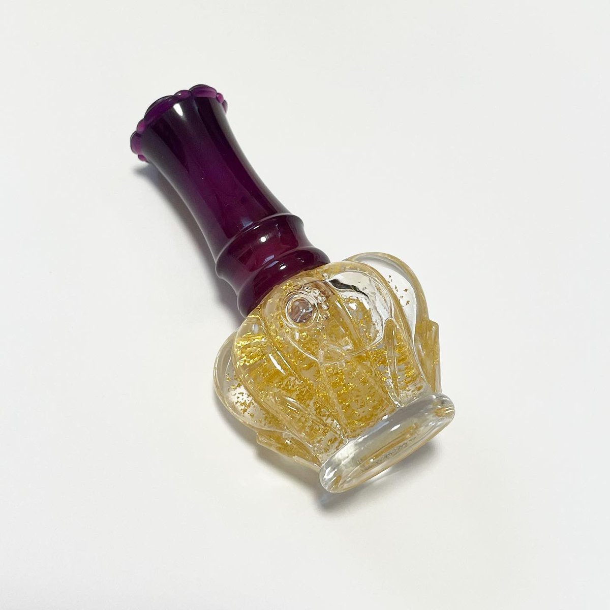 あんころもち Anna Sui ネイルケアオイル N 最近乾燥で爪が割れちゃうことが多くてネイルサロンのお姉さんにネイルオイル 塗った方が良いですよって言われてたから ネットで探してたら金箔入りの可愛いネイルオイルを見つけた 容器を振ったらスノードーム あんころもち Anna Sui ネイルケアオイル N 最近乾燥で爪が割れちゃうことが多くてネイルサロンのお姉さんにネイルオイル 塗った方が良いですよって言われてたから ネットで探してたら金箔入りの可愛いネイルオイルを見つけた 容器を振ったらスノードーム