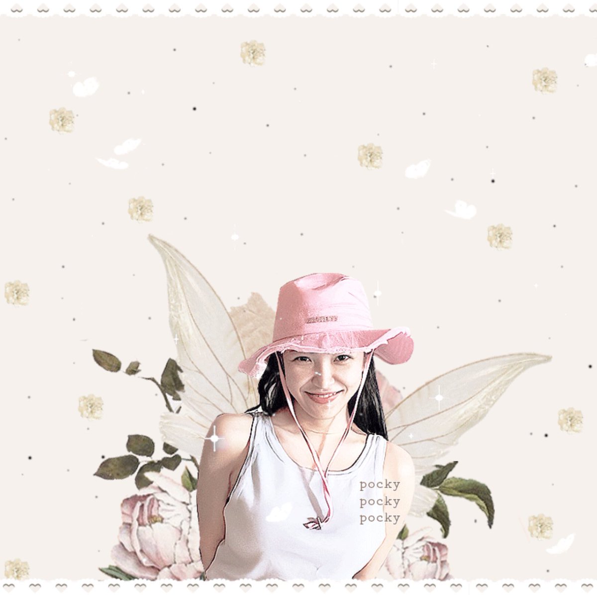 🕊 rt ทวิตนี้สุ่มแจกพินร้าน <a href="/memomicatalog/">memomi</a> 🟡 ฟรี !! 2 คน ค่า ❕
เนื่องในโอกาสวันปีใหม่ เลือกได้คนละแบบตามนี้เลยนะคะ 😋 
ขอคนที่ได้แล้วสามารถรีวิวให้ร้านด้วยน้า 🥺 ขอให้โชคดีกันทุกคนเลยค่า ⭐️💛