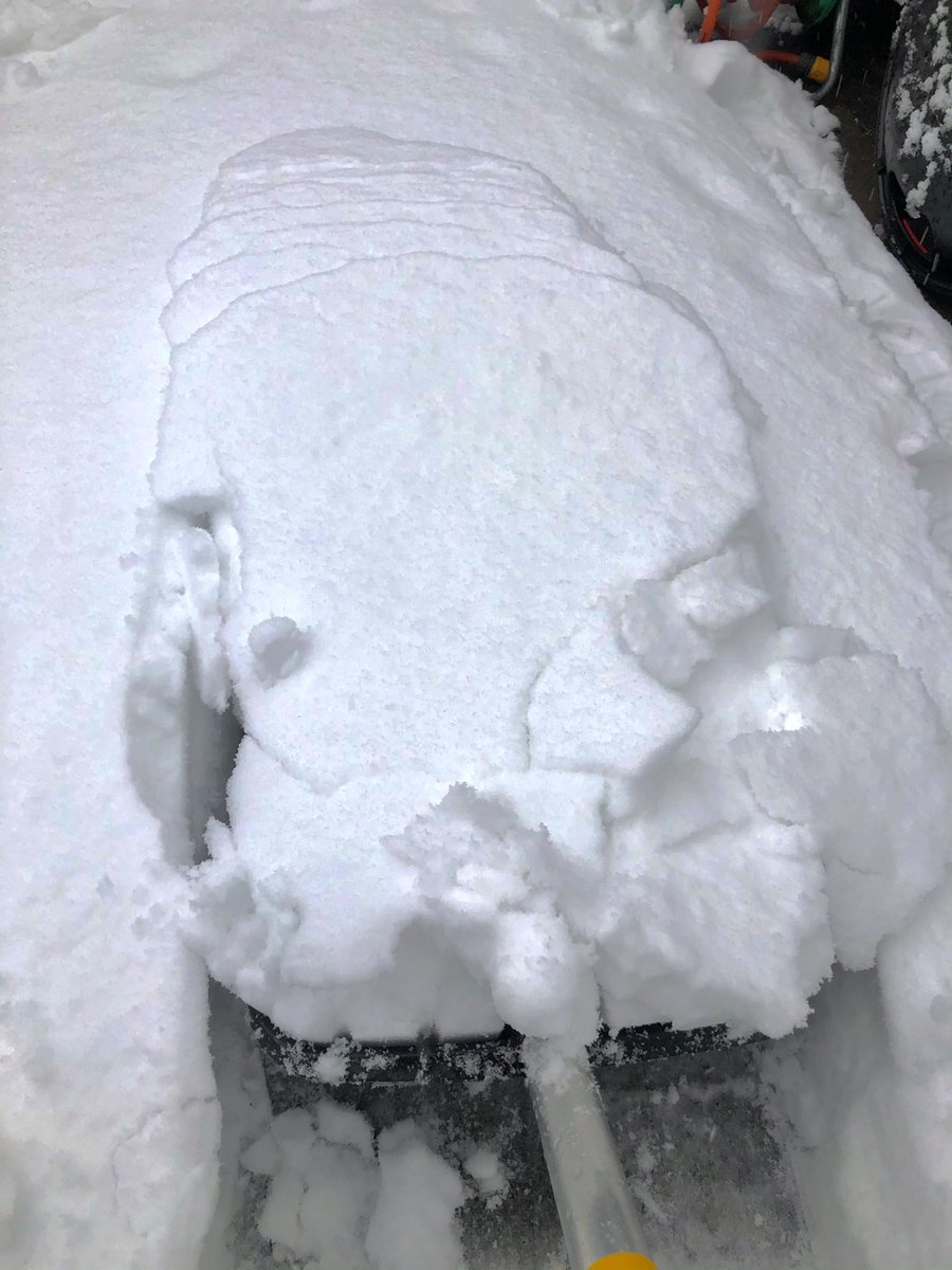 These days I live in Norway, and regularly get to rearrange snow. When the conditions are just right, the snow plough (or large shovel-like thing you push by hand) creates these beautiful foreland-propagating imbricate thrust sheets before my very eyes.
