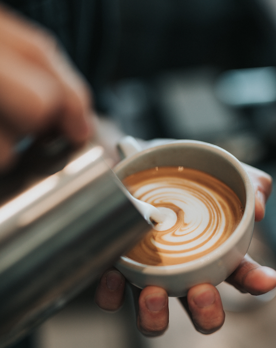 cafesbou's tweet photo. Dicen que las mentes son como los paracaídas y solo funcionan cuando están abiertas. 😉 Y en BOU café te ayudamos a abrir tu mente cada día para que rindas al máximo con todo el sabor de nuestro mejor café.  ❤  ☕

#BouCafe #CaféInspiración #CoffeeLovers https://t.co/j84SfACWUD