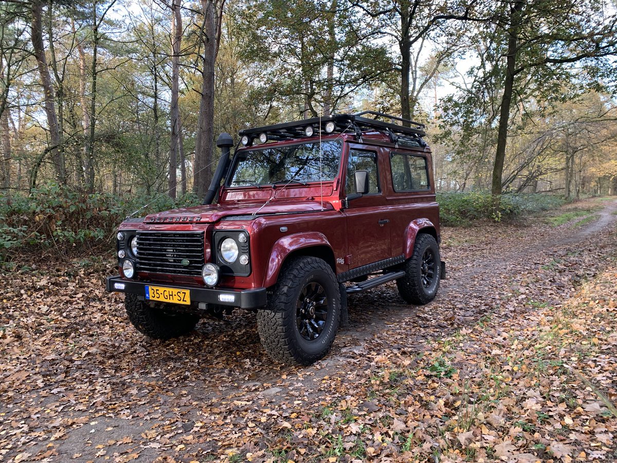 Milieufront's tweet photo. I can’t get enough of my #Defender #landroverphotoalbum #landroverdefender https://t.co/hLebaZKakh