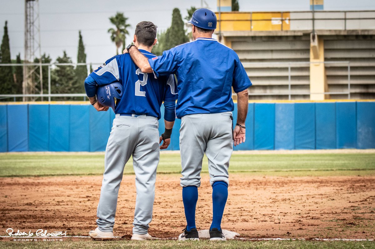 FIBSpress's tweet photo. "Be led by your dreams, not by your problems" 🇮🇹💙
#mondaymotivation #baseball #quoteoftheday #fibs #italia @caffemottaofficial #johnsonsrl #conclima 📸 @rcsportsshots https://t.co/sl3aeU9o7D