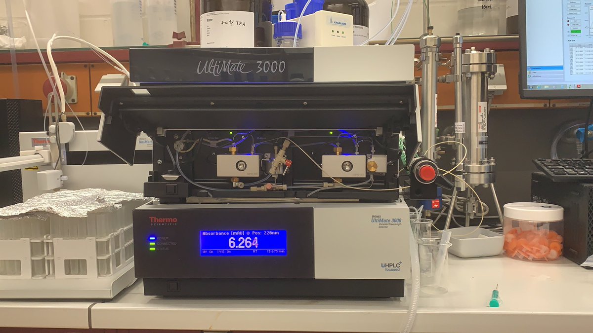 DocKlahn's tweet photo. Doing pHPLC maintenance between the years, there more drug conjugates to be purify in 2021!#drugconjugates #PIortechnician #missinglabwork https://t.co/qzNQImaU6l