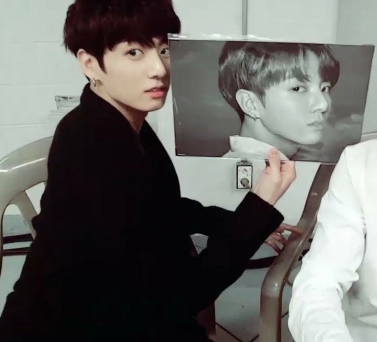 Jungkook being KING OF IMITATION ; a STOMACH PAINING thread