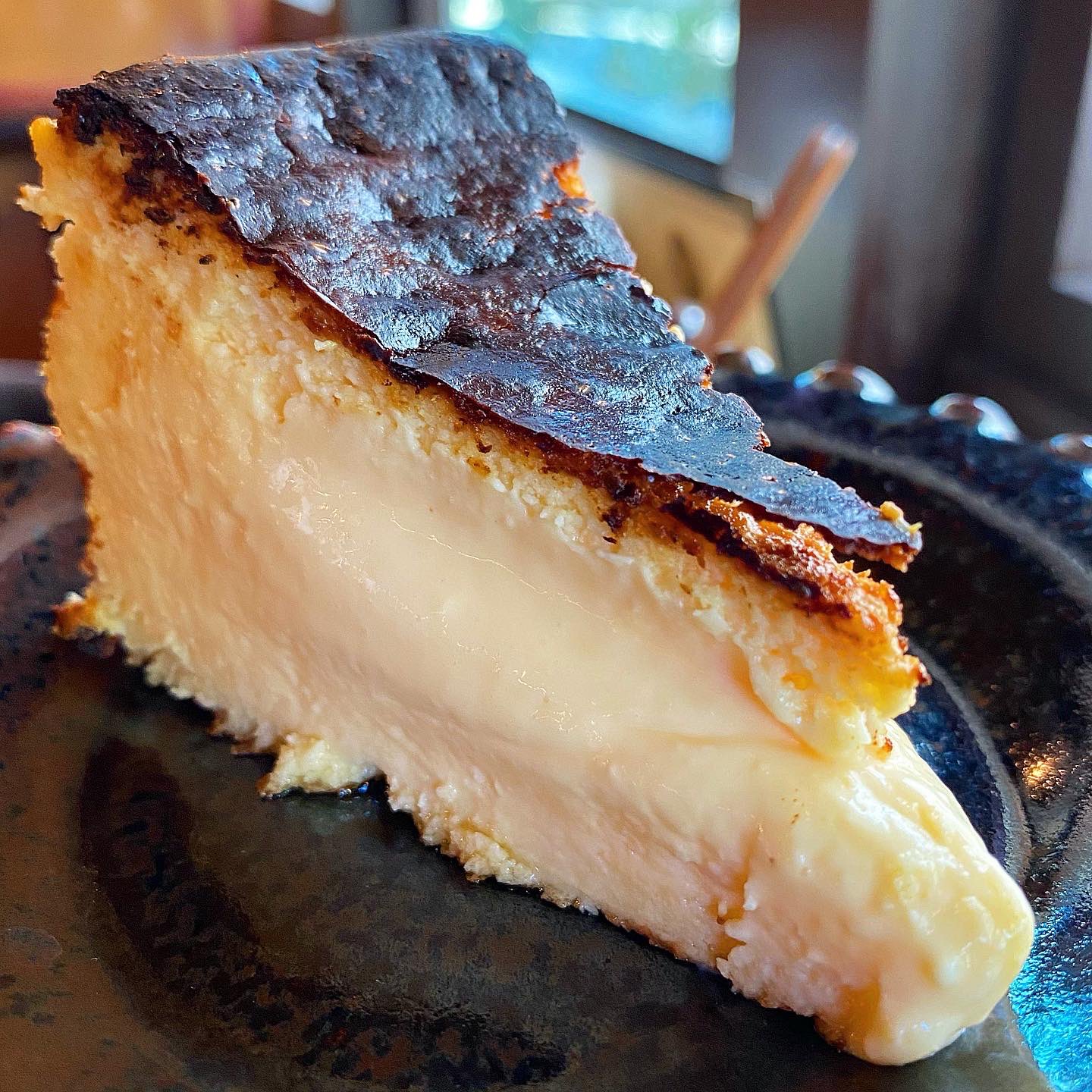 毎日甘いもの食べたい 中目黒にある ポルティージョ で食べたバスクチーズケーキ T Co Unosvt1kjo Twitter