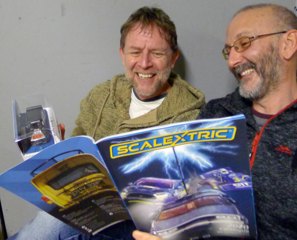 The 2021 Scalextric catalogue will be unveiled this afternoon. Head over to SlotRacer Online from 3pm for all the news and background to this year's new models: slotracer.online/community/show…