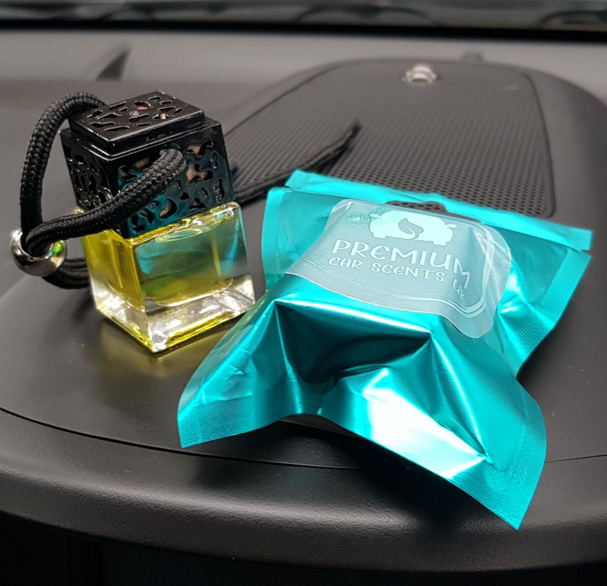 Premium car scents UK (DavidHooke13) Twitter