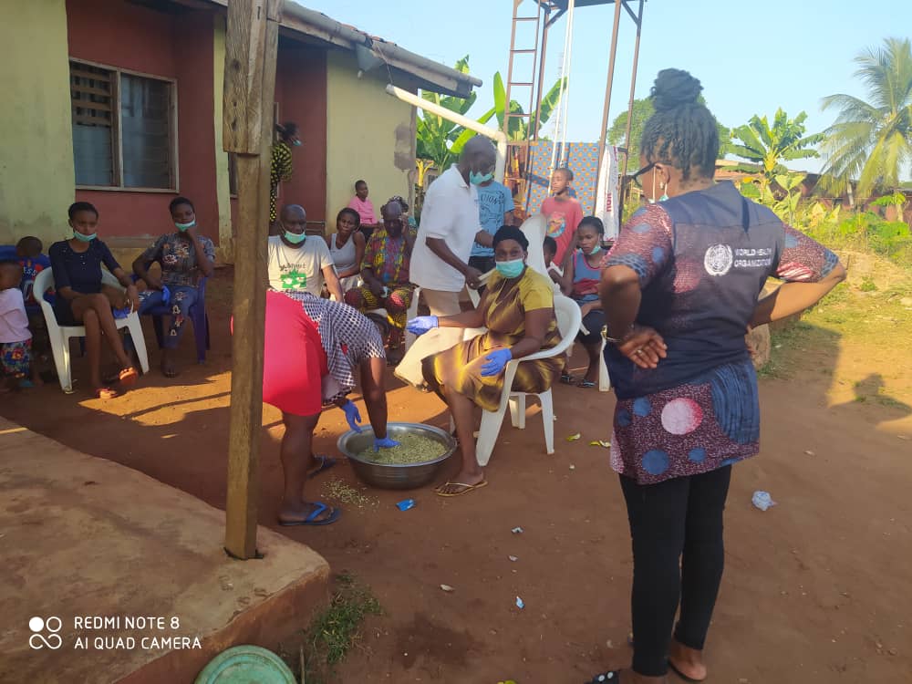 action_edo's tweet photo. War against #LassaFever
@WHO team continue to support @Edo in #Deratization Activites through Advocacy to Community leaders, Training of volunteers,preparation of baits, application, harvesting the dead vector
#LassaFeverPrevention&Control
#GettingRidOfTheVectorReducesIncidence https://t.co/bLV56q6Ppb