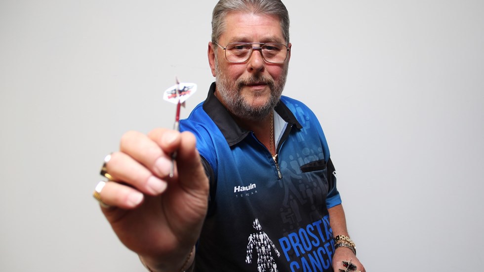 ProstateUK's tweet photo. It's not Christmas without #darts is it?! π―
We'd like to wish #TeamDarts all the best for 2021. Thank you for your support and for wearing your 'Man of Men' badge to raise awareness of the most common cancer in men. π―
#LoveTheDarts https://t.co/Kj3GuCL1bU