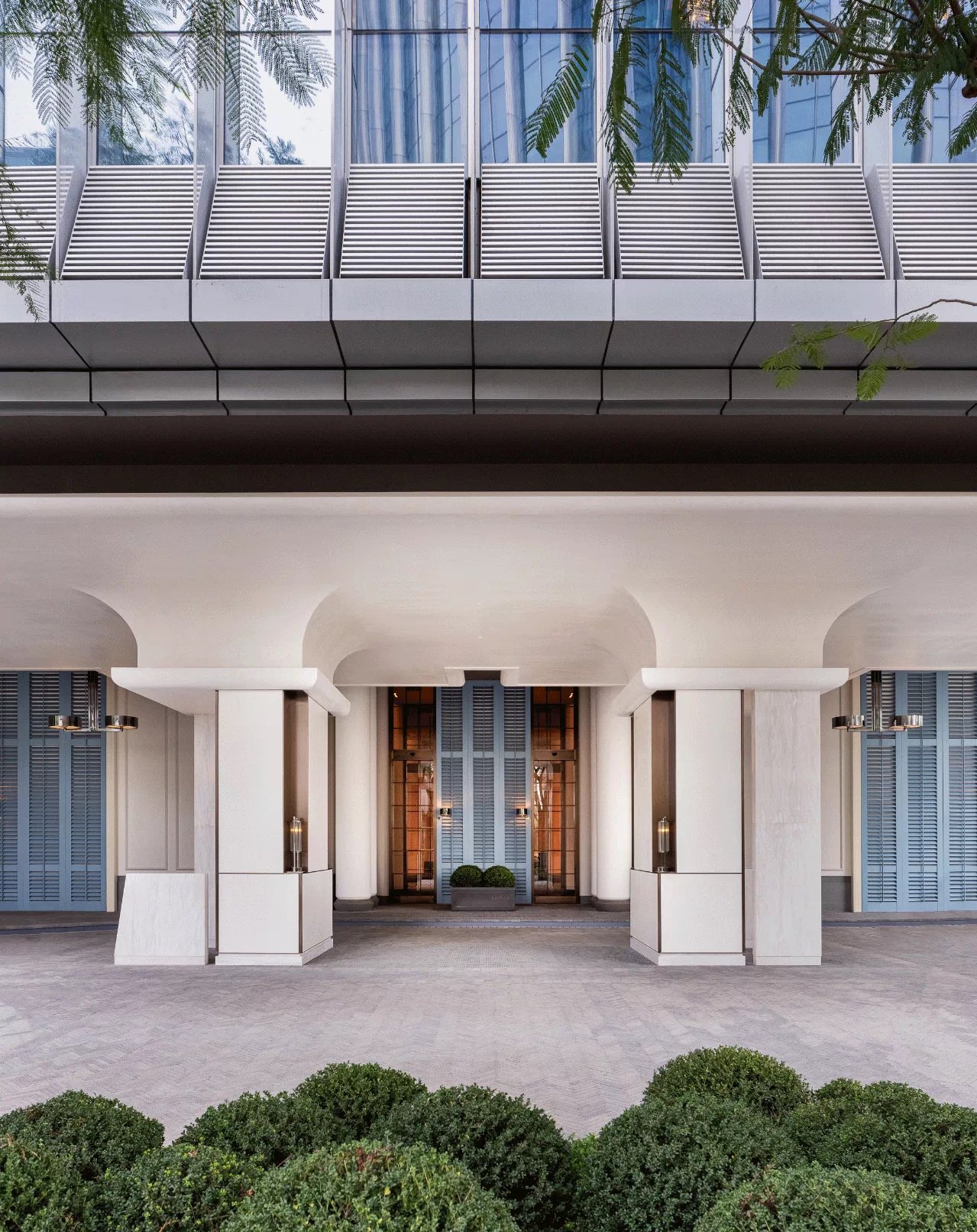 中国建築旅 On Twitter 深センのandaz Hotel 世界的ホテル設計の巨匠tony Chi 台湾出身米国籍 が設計 上海森ビルのパークハイアット 東京では虎ノ門ヒルズ レジデンシャルタワー アンダーズ東京 グランドハイアット東京を設計 僕も大好きで 上海パークハイアット