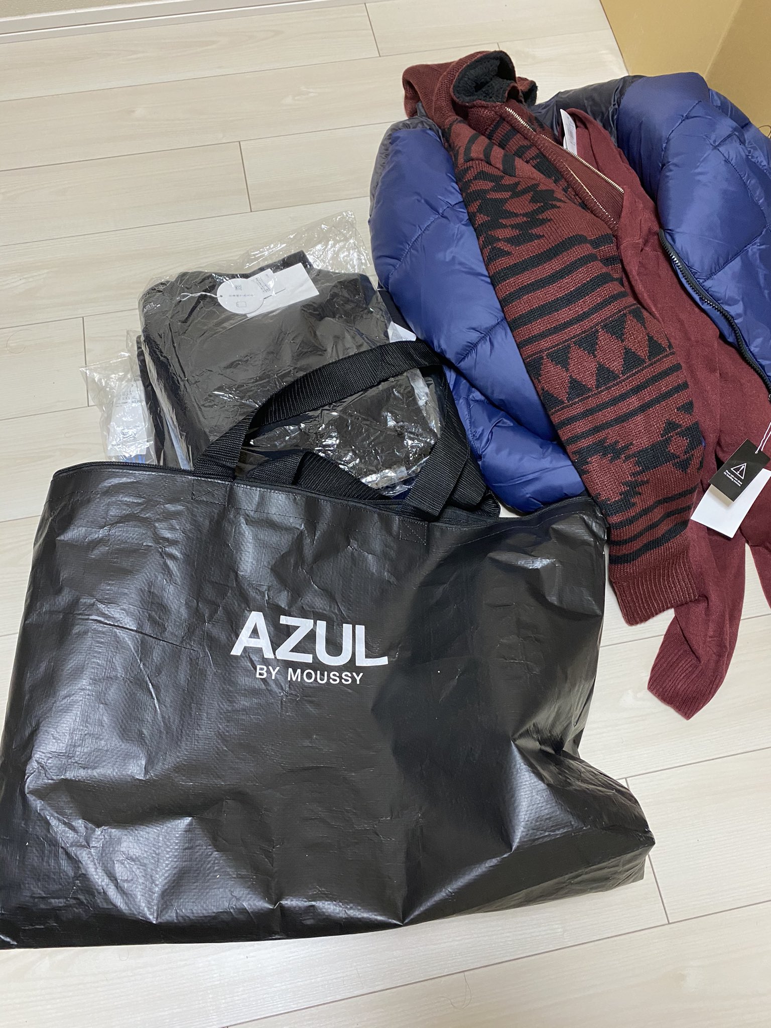 Tva Panda くわぁーーーーー福袋ハズレやん Azul 福袋 ドンマイ