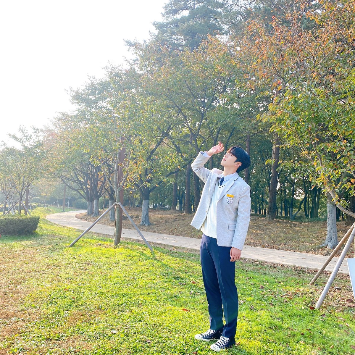 Pertemuan pertama dengan Cha-heon sangat menegangkan 😊

Tolong bersama Heon, yang akan menjadi lebih cantik di masa depan.💕

tv.kakao.com/v/415282741

#위아이 #WEi #김요한 #KIMYOHAN #아름다웠던우리에게