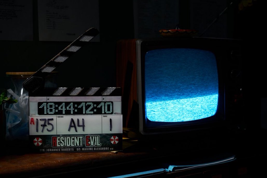 DiscussingFilm's tweet photo. Sony’s ‘RESIDENT EVIL’ reboot has wrapped filming.

The film stars Robbie Amell, Hannah  John-Kamen, Avan Jogia, Kaya Scodelario, Donal Logue and Tom Hopper.

It will release on September 9, 2021. https://t.co/5hzonYHAdq