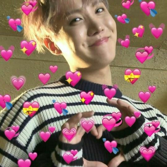 Follow me if you want to I'll be a good frined !!♡