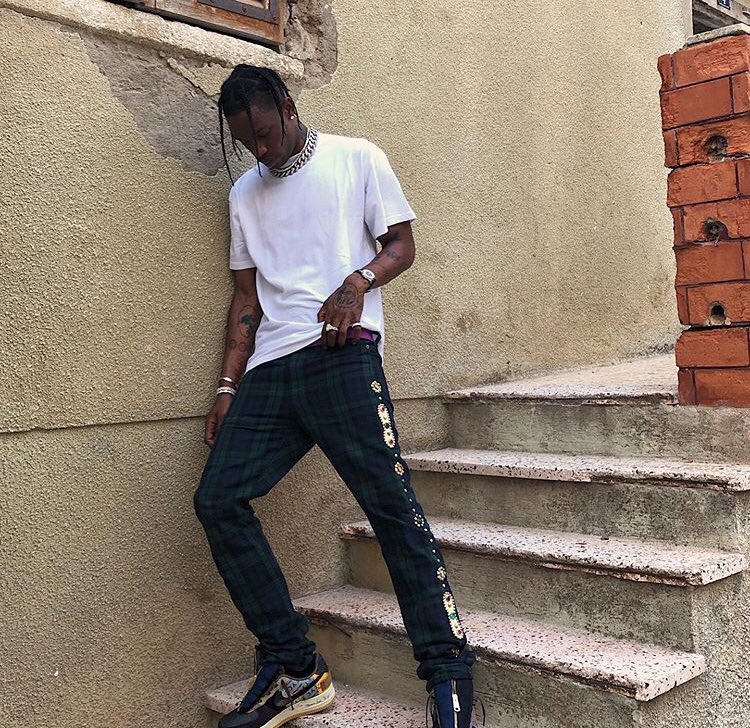 Roddy Ricch confirms he’s dropping a new single with Travis Scott soon 👀🔥
