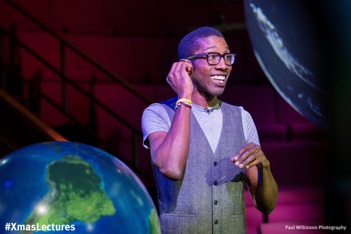 🌍 @seis_matters' Christmas Lecture starts now on <a href="/BBC/">BBC</a> Four – tune in for 'Engine Earth'!

#XmasLectures