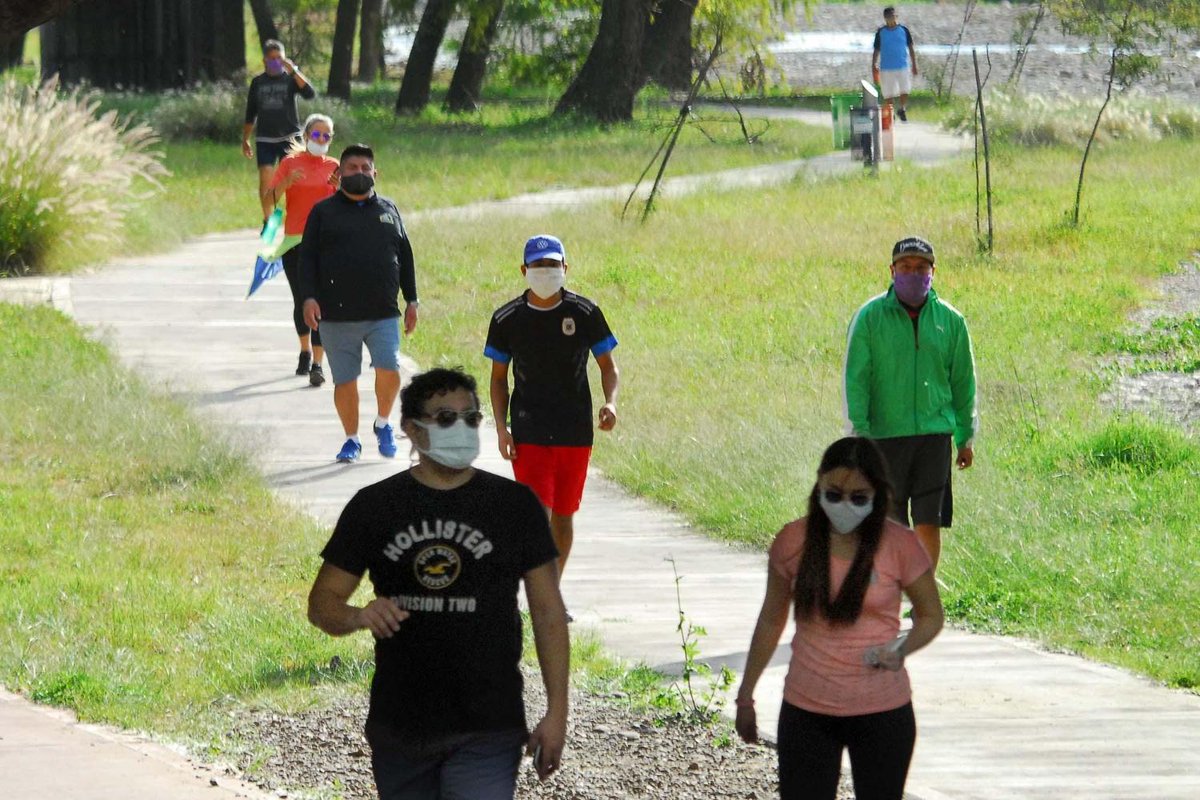LANACION's tweet photo. Aire fresco: el arma subestimada que puede reducir el contagio de coronavirus https://t.co/iUHURoA2AS https://t.co/yg6Zmx4Wiq