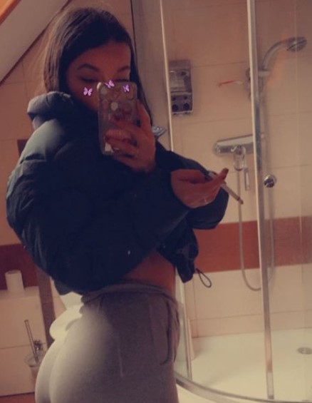 KSpankme's tweet photo. Retweet one post If you think I am fuckable. You will be properly rewarded 😈😈 https://t.co/kPk5ekNpHH