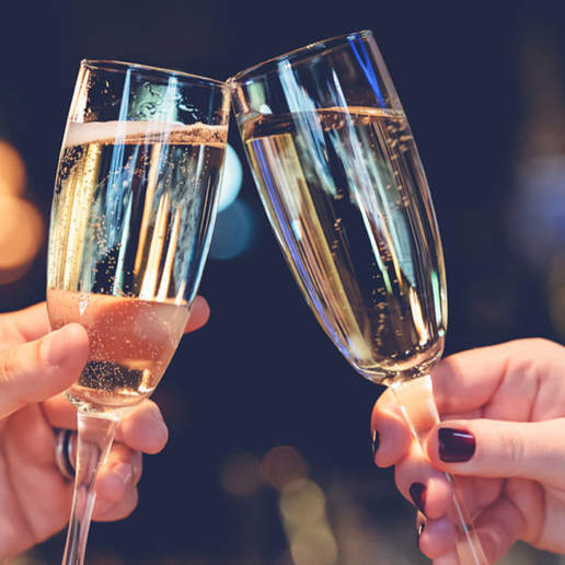 MVTCID's tweet photo. It's New Year's Week! Ring in 2021 with specials from these Mount Vernon Triangle businesses: https://t.co/GU8mES2TEj
#LifeInMVT #ItsAllHere #MVTogether #NYE https://t.co/WK66A52OWY