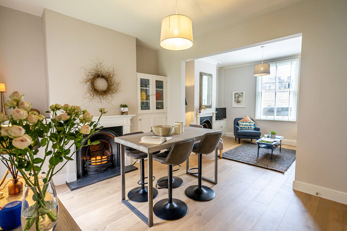 #PropertyofTheWeek is Feria Place 🏡

Our lovingly restored, 2 bedroom property, located moments away from York's historical City Centre, offering a modern place to stay - perfect for family breaks and corporate retreats. 

Fancy a staycation here in 2021? Contact us today! 📲