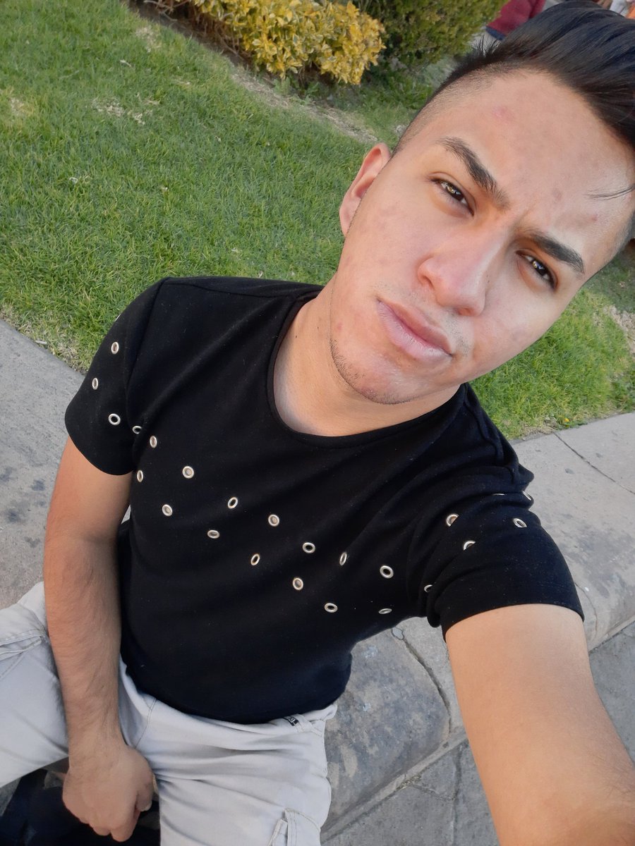 DAME LA POSSE MAS SENSUALVQUE TENGAS🖤🦄