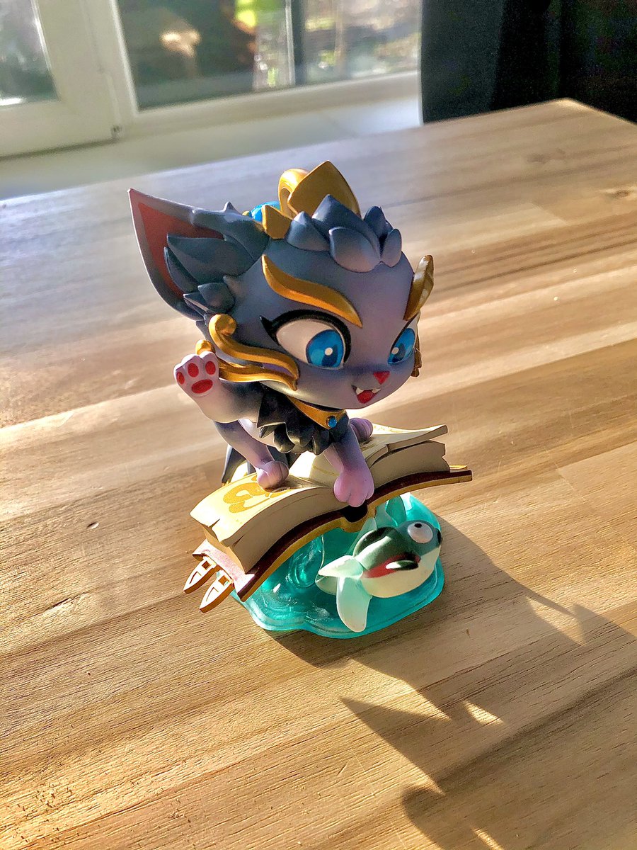 Our Christmas present 😍

And you, what did you get for #Christmas? ❤️

#GLHFMemories #glhf #present #gift #giftideas #Christmas2020 #LeagueOfLegends #lol #yuumi #figurine #videogames #Santa @LeagueOfLegends #present #PositiveAttitude #merch #lolmerch