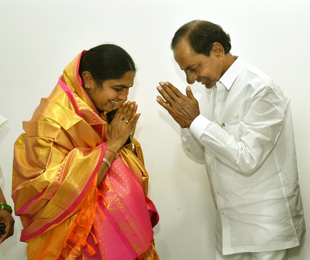 TelanganaCMO tweet picture