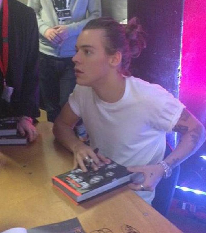 Harry Styles with a bun because we miss her..~A thread~