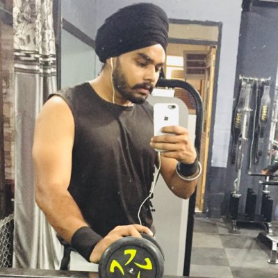 ਗੁਰਾਇਆਂ 😇 tweet media