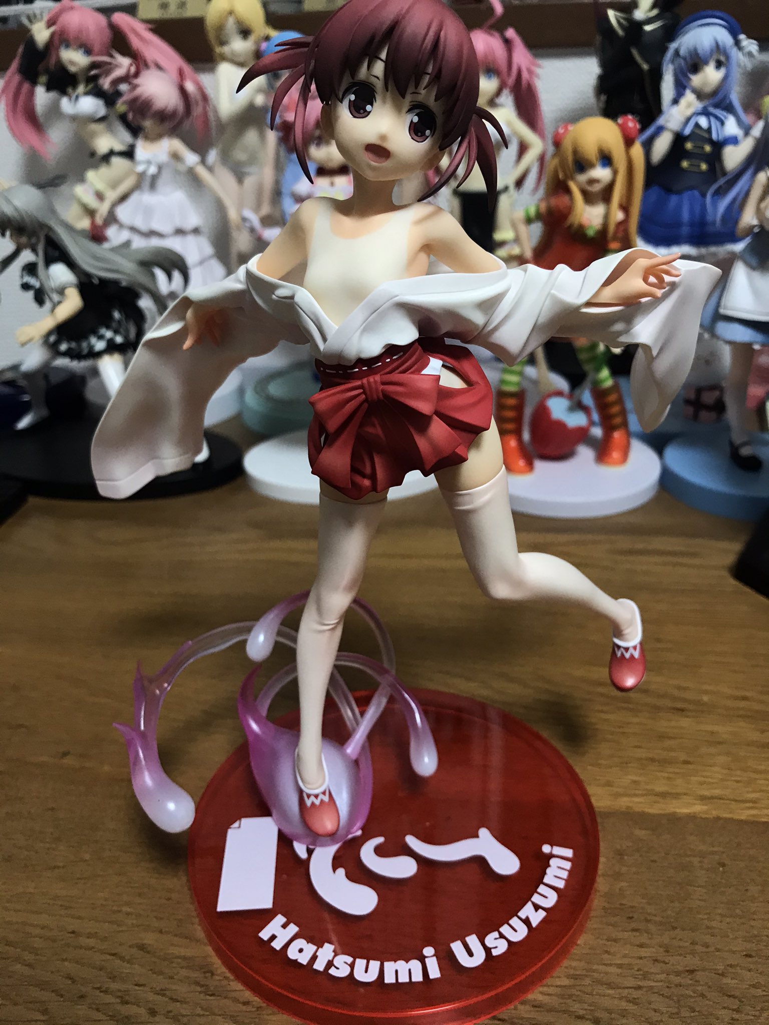 神無月 秋楓 咲 Saki シリーズから 薄墨初美のフィギュア買いましたー 細部までしっかり再現 意味深 公式設定ノーパンだから御札と絆創膏のシールが付いてたw 家に咲グッズがどんどん来ますよ 1月22日が楽しみ 咲 薄墨初美 T Co